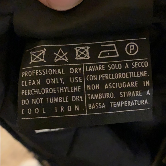 Salvatore Ferragamo Women’s Quilted Jacket - Picture 6 of 8